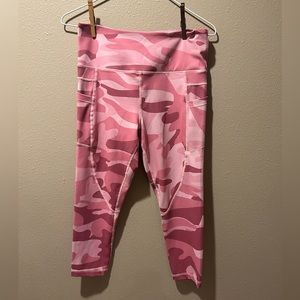 ZYIA‎ Capri Leggings